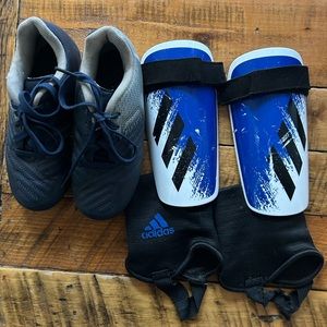 Size 11 soccer cleats & small shin guards